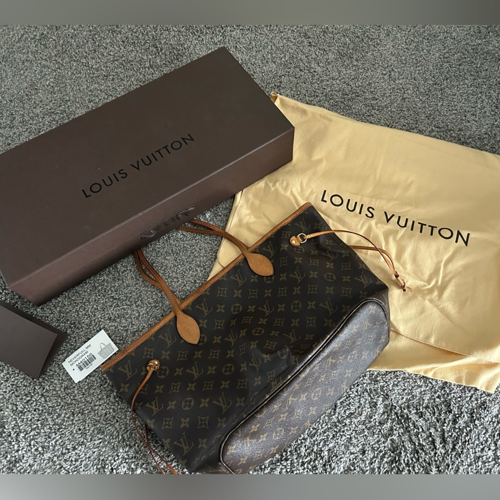 Louis Vuitton MM never full
